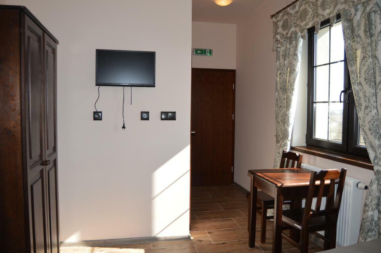 Osrodek Bialy Lew Wojciechow (Lublin) Exterior foto